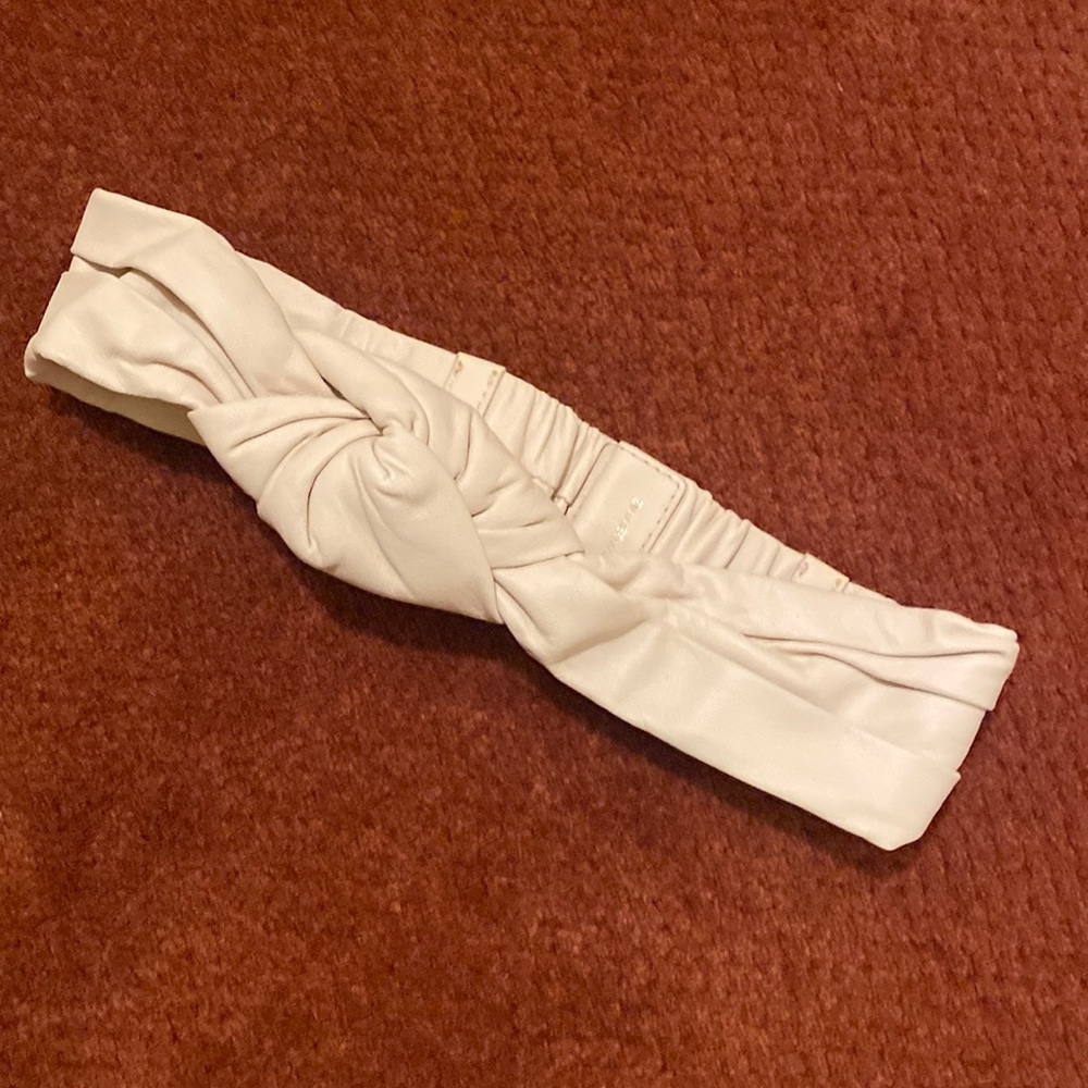 NWOT. Zimmermann leather belt size 1.